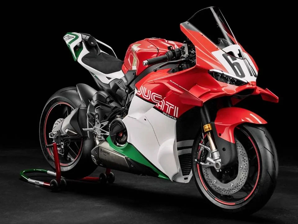 Ducati Superleggera V4 Centenario Tricolore
